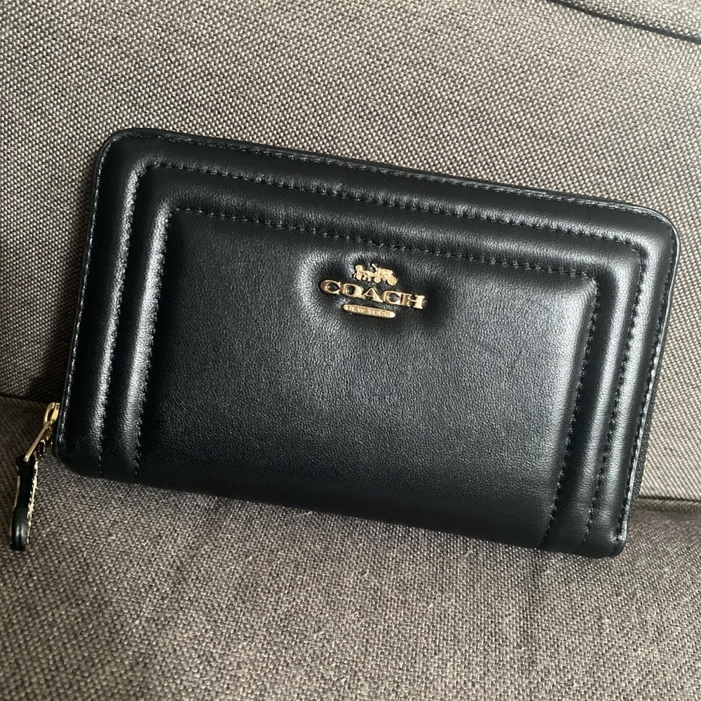 Coach Leather wallet